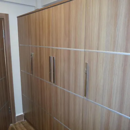 Lighthouse Natalia Aparts Apartament *