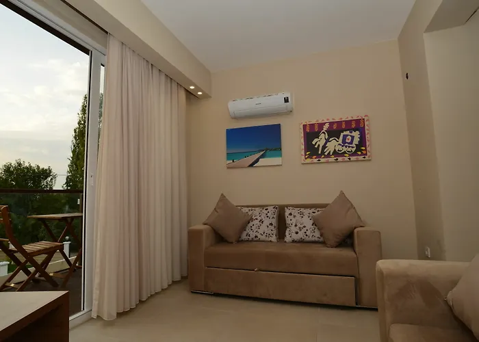 Lighthouse Natalia Aparts Apartamento