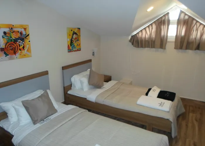 Lighthouse Natalia Aparts