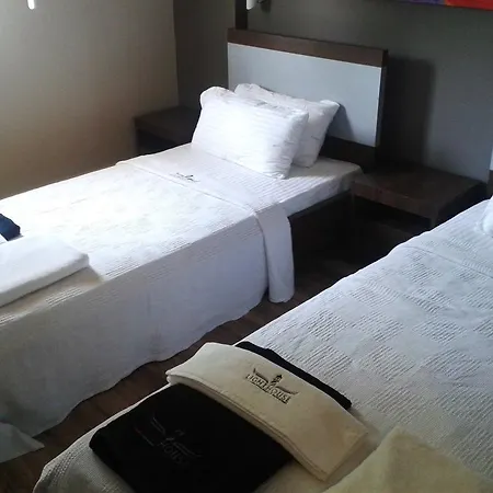 Lighthouse Natalia Aparts פאטהיה