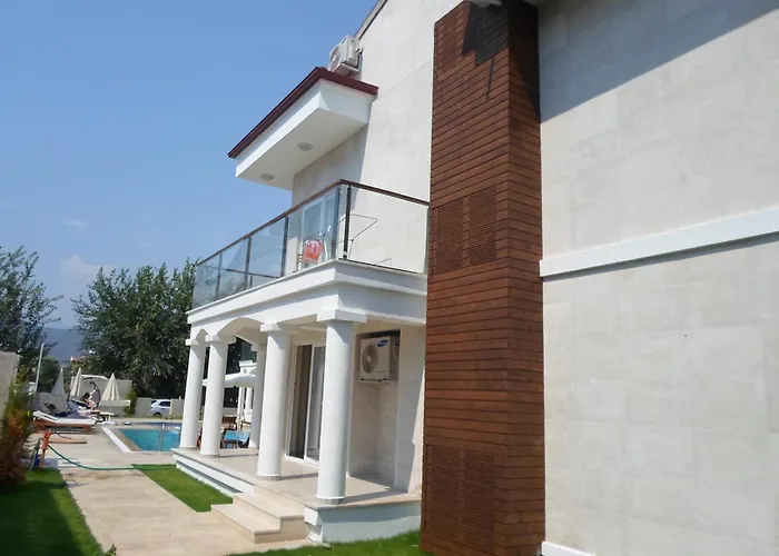 Lighthouse Natalia Aparts * Fethiye